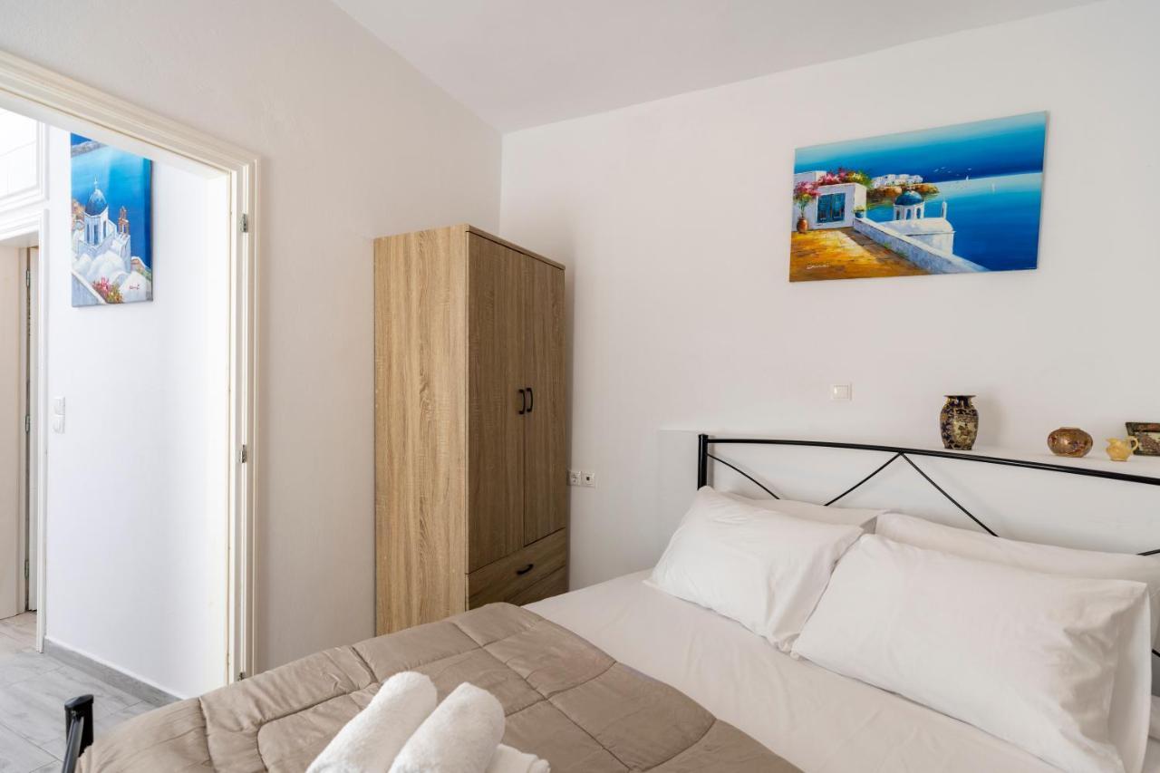 Villa Ostrich Fira  Bagian luar foto